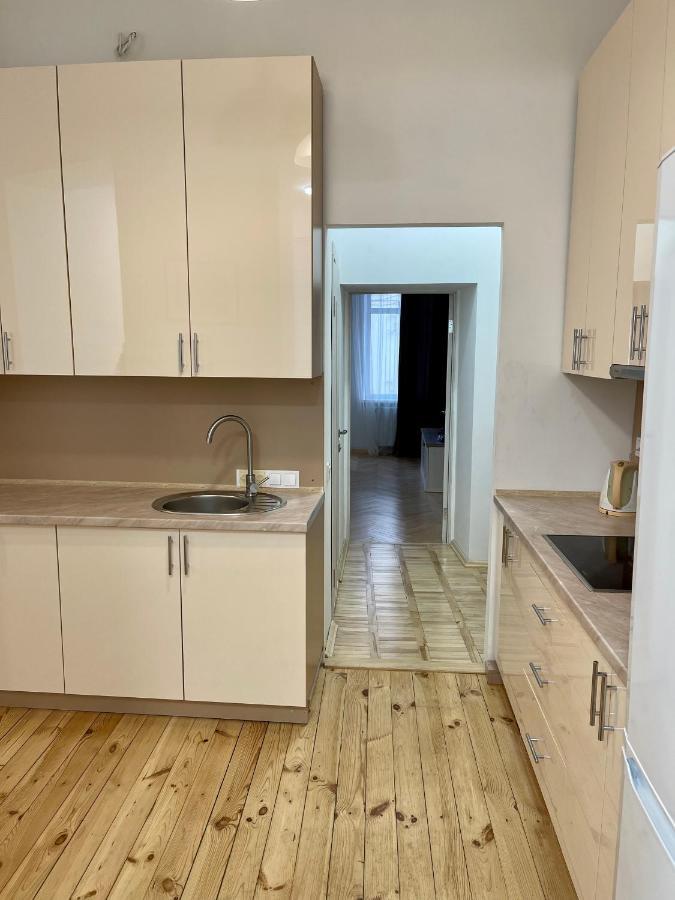 Avangard Kryva Lypa 3 Apart Lviv Exterior photo